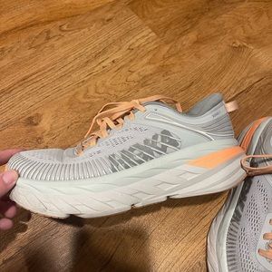 Hoka Bondi 7